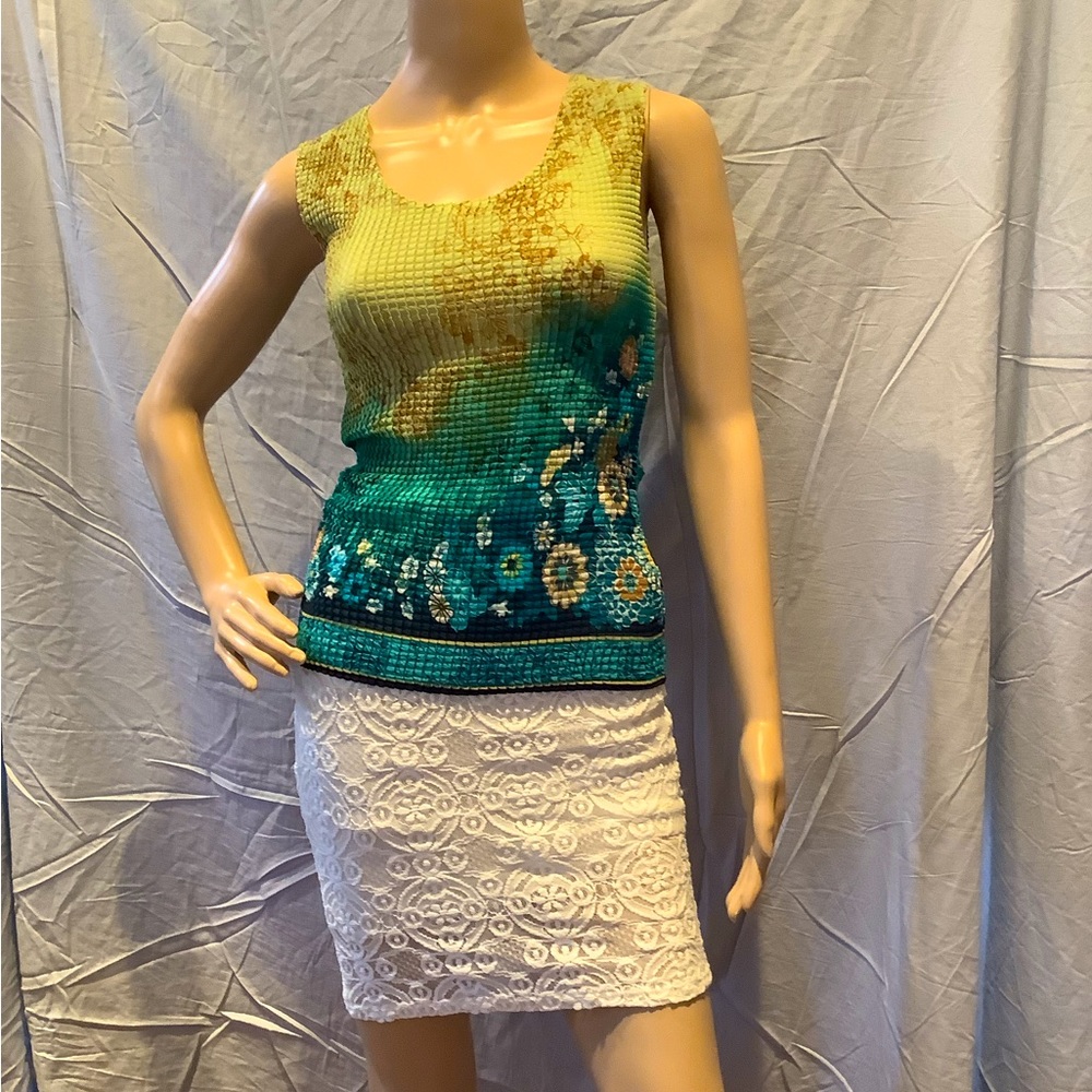 Colorful, Ribbed, Tank Top - Picture 2 of 6
